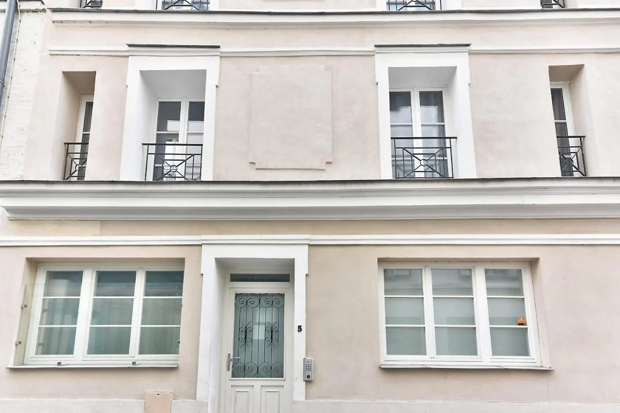 Apartament Guestready - Beautiful And Colourful Apt In The 19Th Arrond Paryż